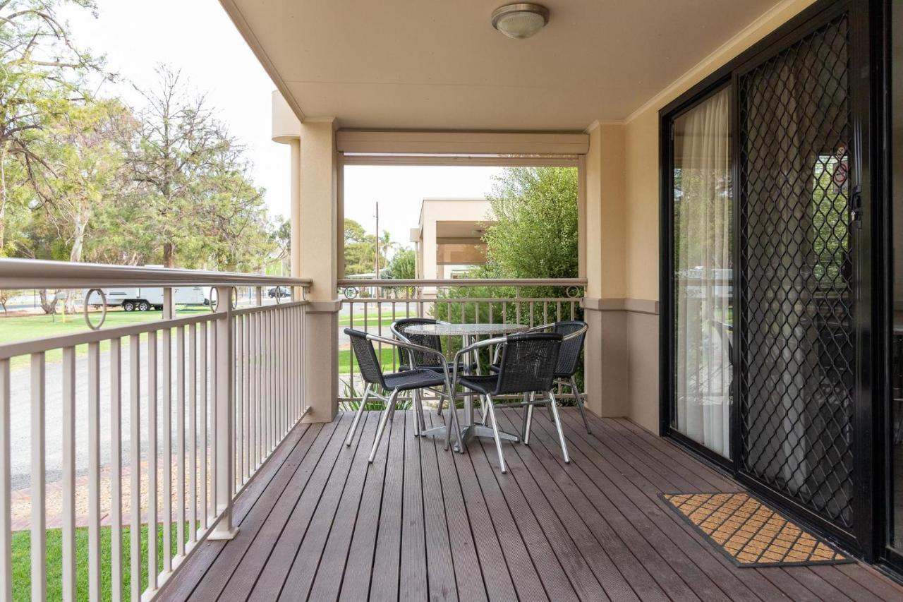 Berri Riverside Holiday Park Екстериор снимка