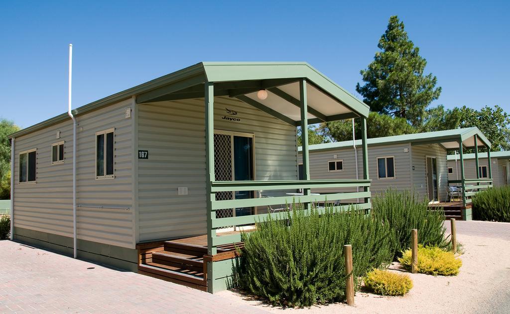 Berri Riverside Holiday Park Екстериор снимка